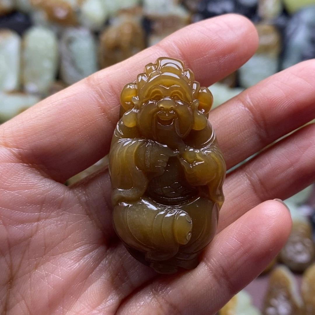 吊坠(不含链)未镶嵌和田玉（糖玉）