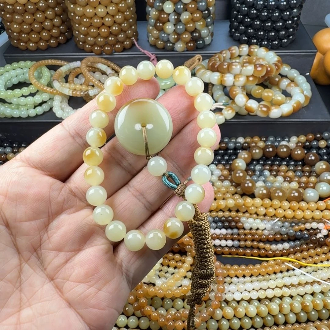 *****和田玉未镶嵌手链