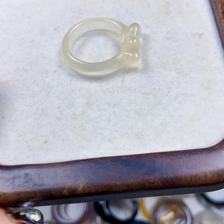 未镶嵌戒指玛瑙/玉髓不退不换