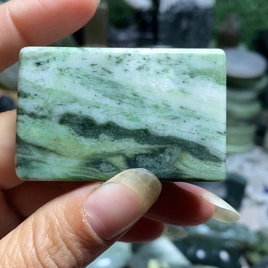 未镶嵌独山玉珠宝半成品