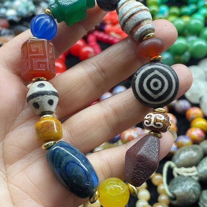 玛瑙/玉髓未镶嵌玛瑙项链。手链珠子