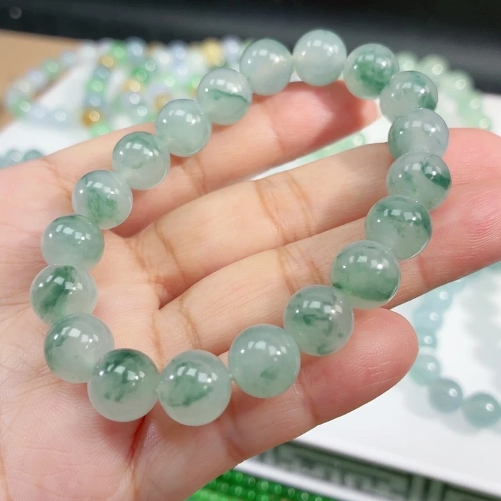 翡翠未镶嵌手链翡翠