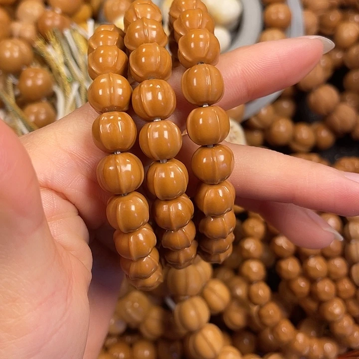 猴头核桃吊坠全品小鲨鱼