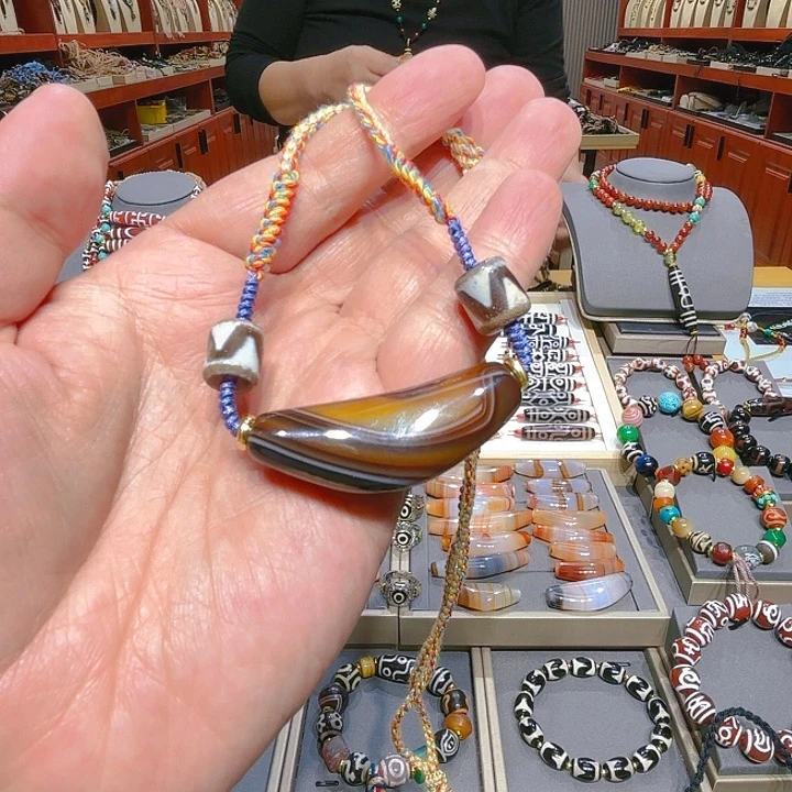 未镶嵌玛瑙/玉髓珠宝奇石