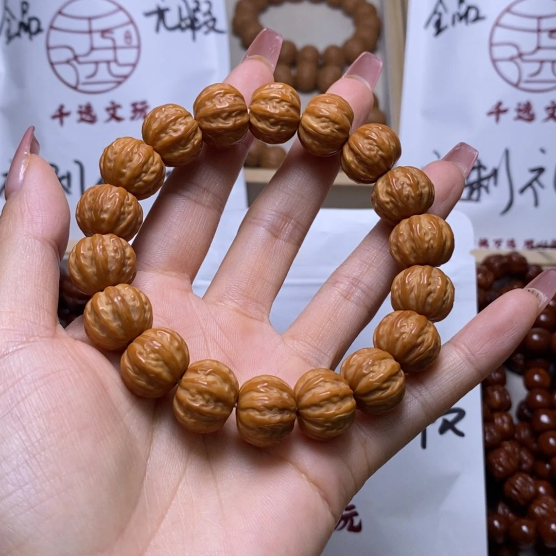文玩核桃手串京八棱