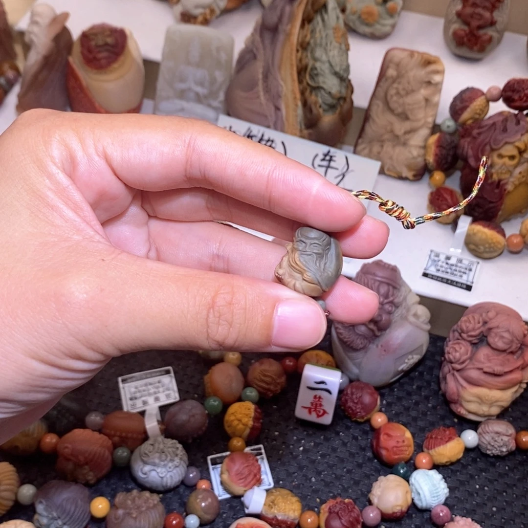 石英质玉（阿拉善玉）未镶嵌手链