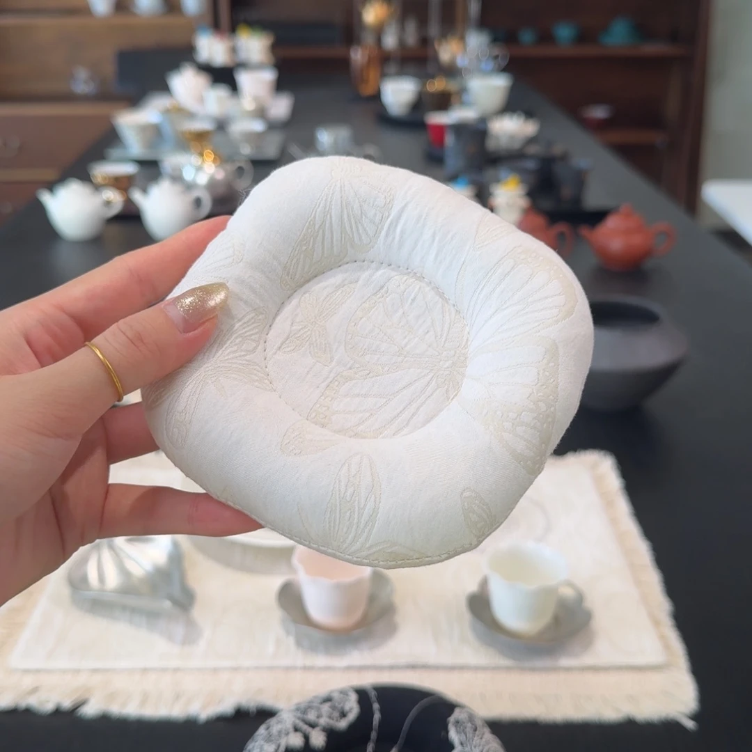 白色蝴蝶 壶承垫子