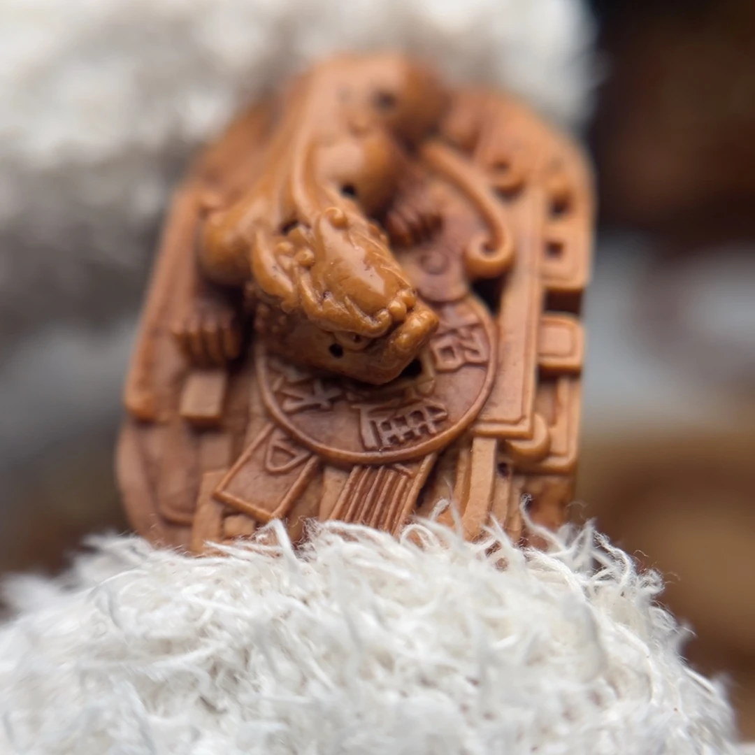 潍坊核雕纯手工雕刻貔貅纳福