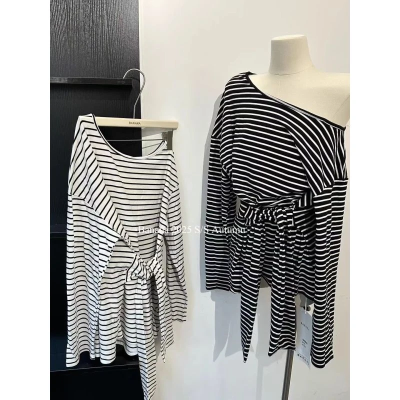 特大码300斤秋季新款条纹慵懒露肩长袖T恤女假两件绑带上衣设计感