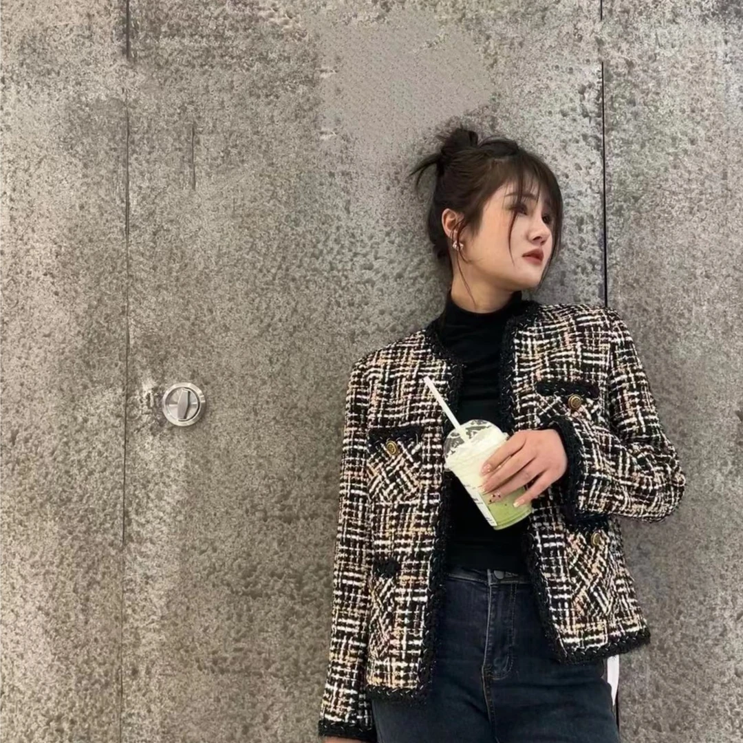 小香风外套洋气百搭气质春季新款时尚休闲女士格子秋冬千鸟格短款