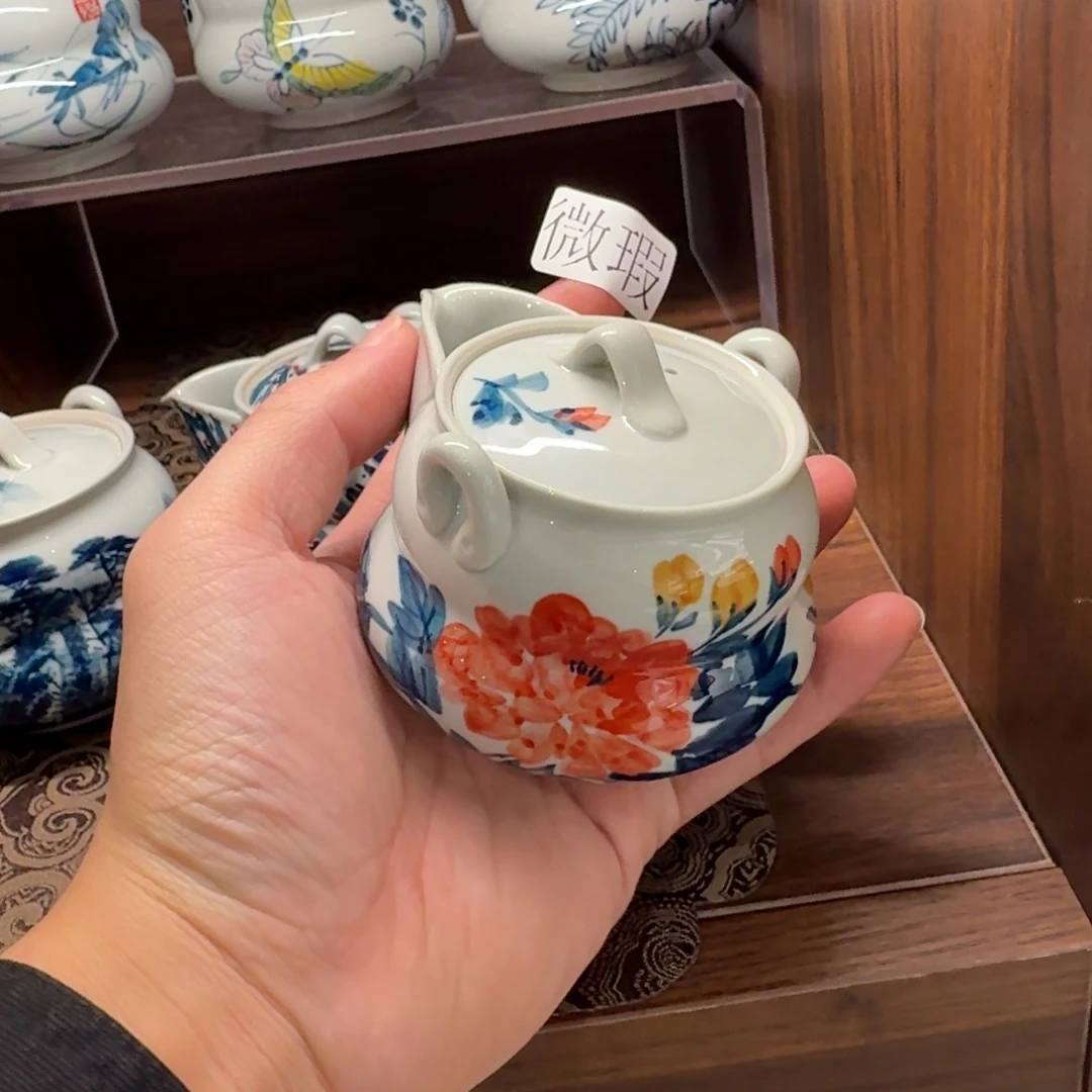 釉下手绘茶具微瑕
