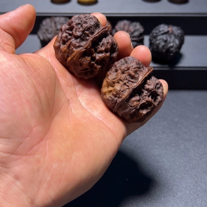 把件文玩核桃B七彩黄冠42mm