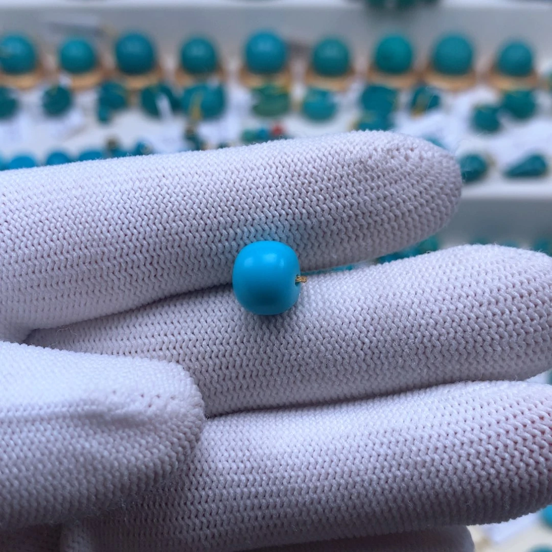 绿松石配饰未镶嵌