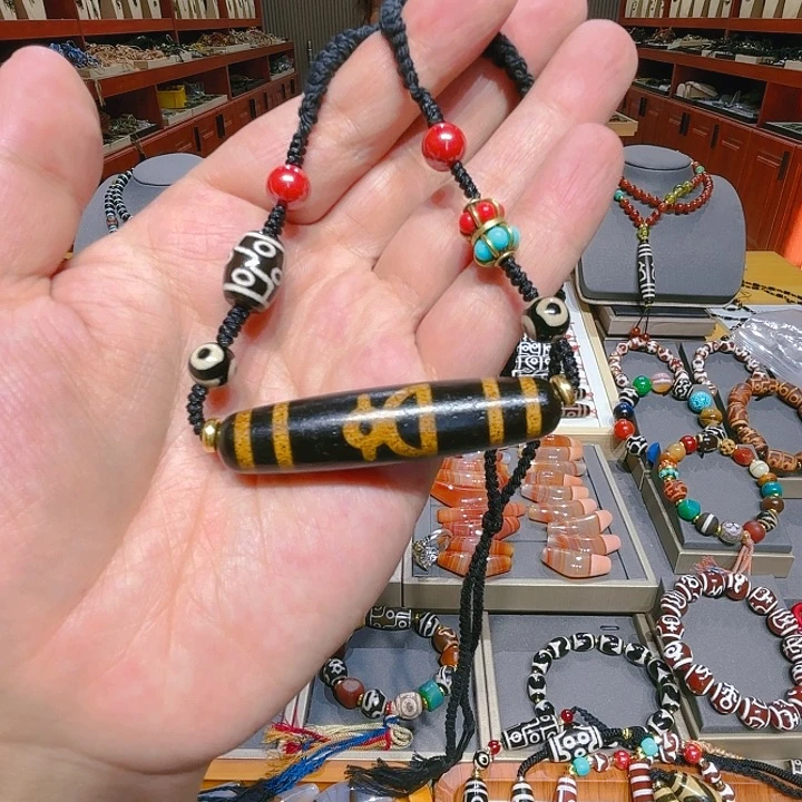 未镶嵌玛瑙/玉髓珠宝奇石