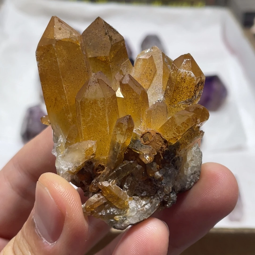 水晶、水晶未镶嵌水晶