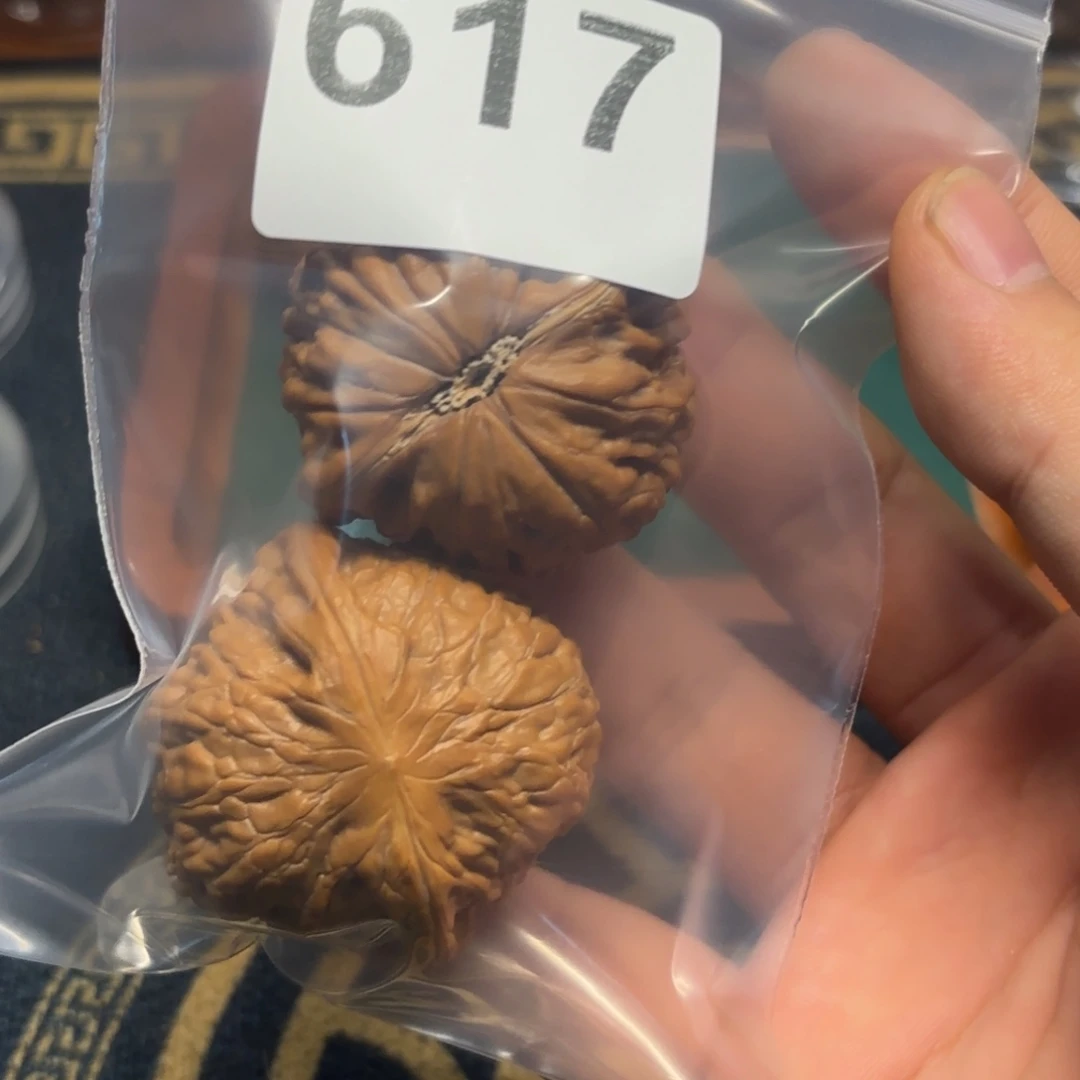 十***。文玩核桃吊坠铁锤617