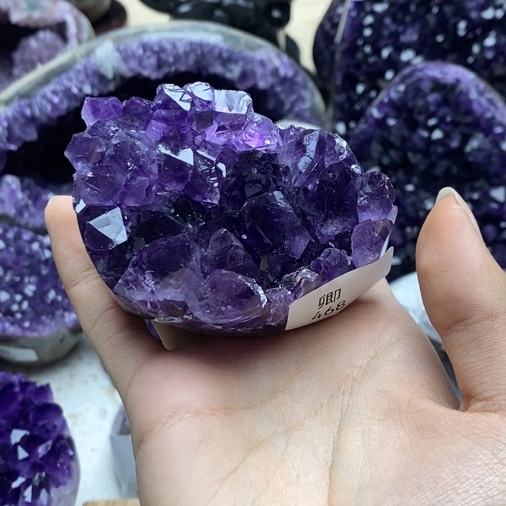 紫晶大型摆件（非配饰）未镶嵌