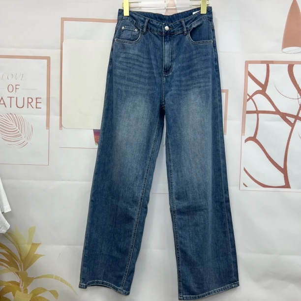 水木工芳2025新款时尚百搭显瘦高腰直筒阔腿牛仔裤女9031
