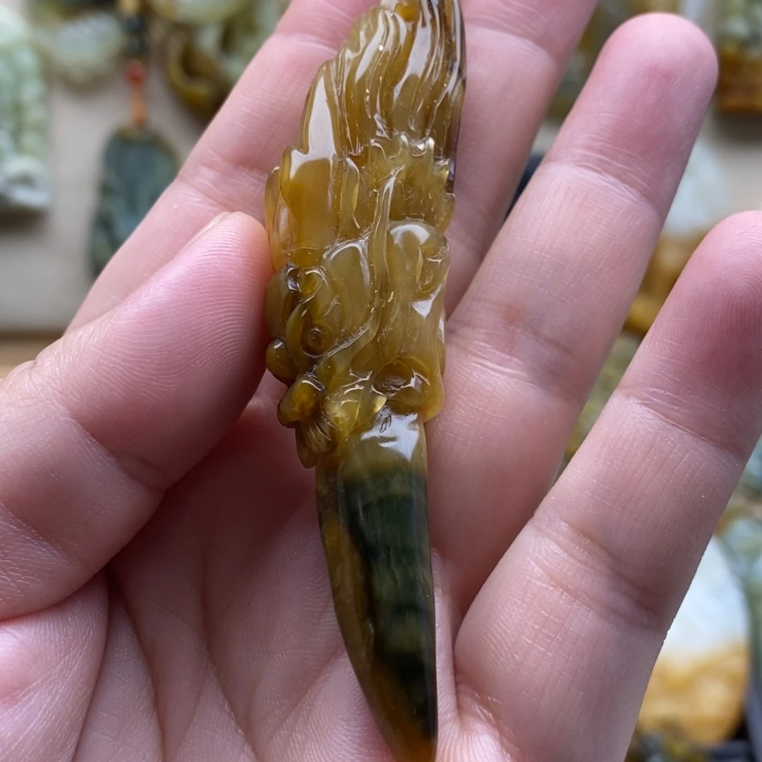 【闪购商品】未镶嵌岫玉颈饰龙牙