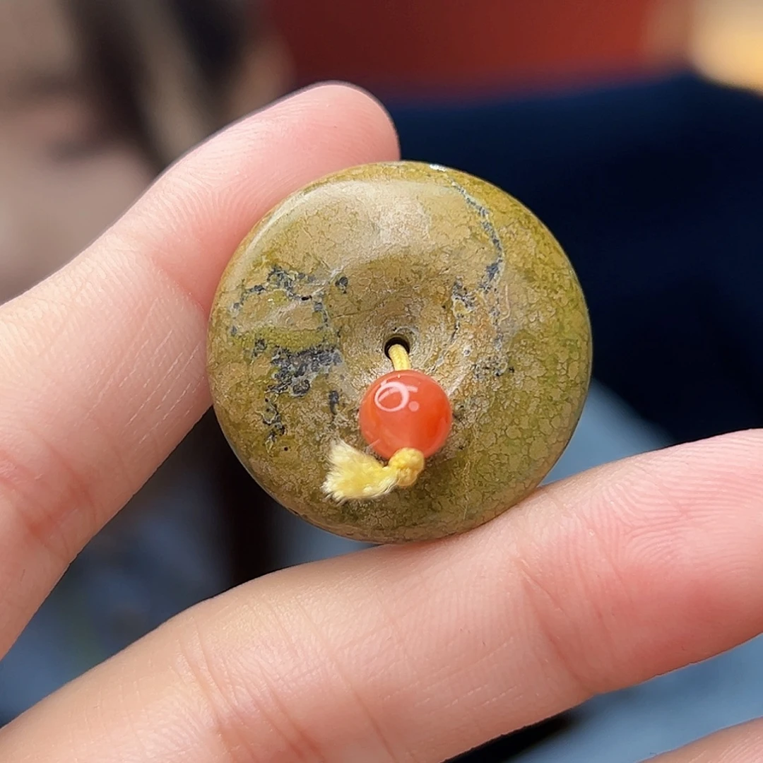 南红玛瑙未镶嵌珠宝奇石