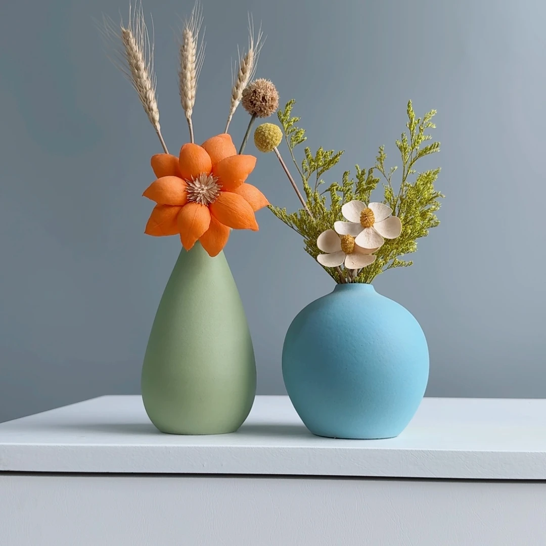 摆件陶瓷小花瓶摆件含花总高约20-30cm