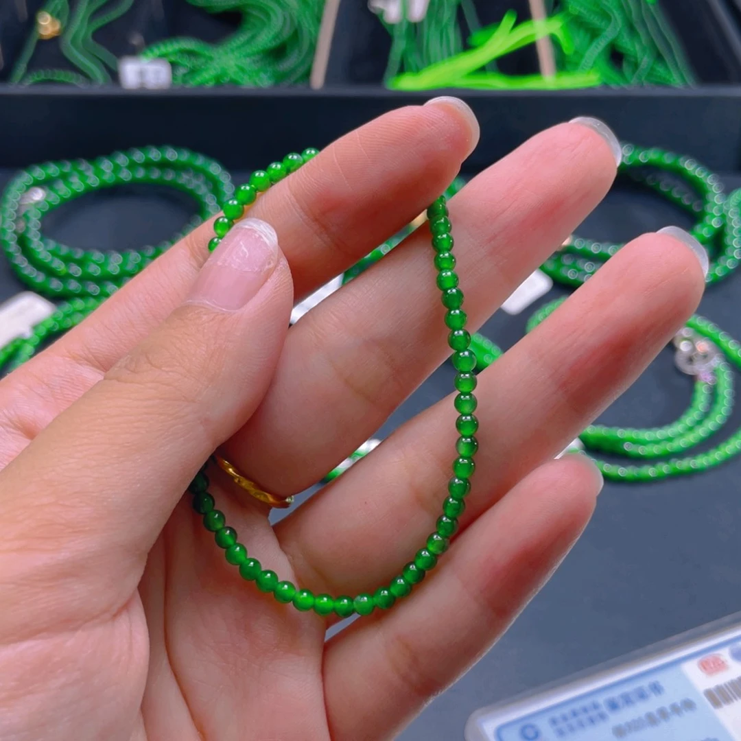 翡翠未镶嵌颈饰777