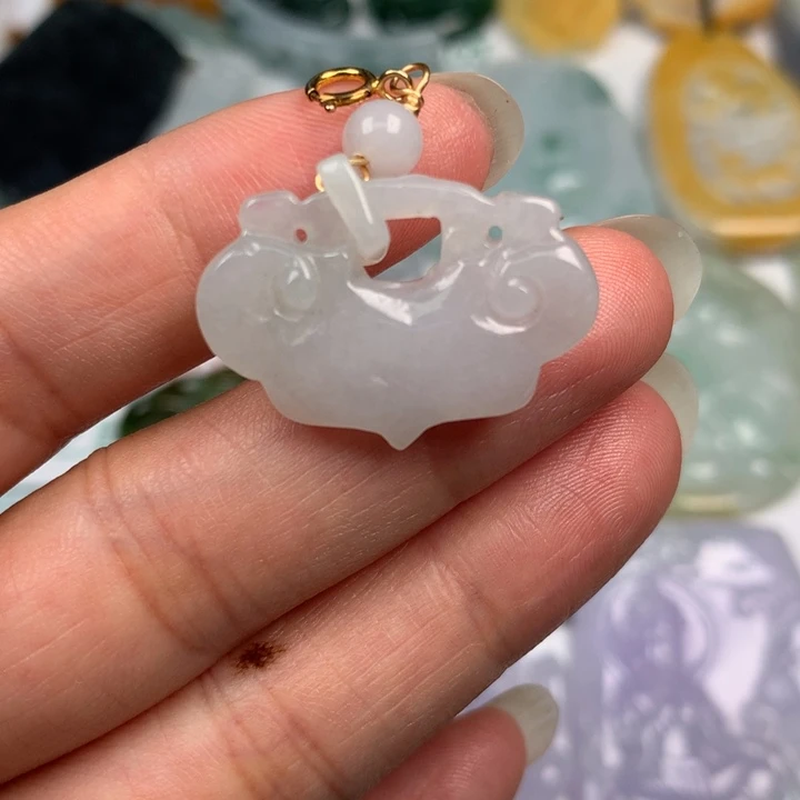 颈饰未镶嵌翡翠翡翠