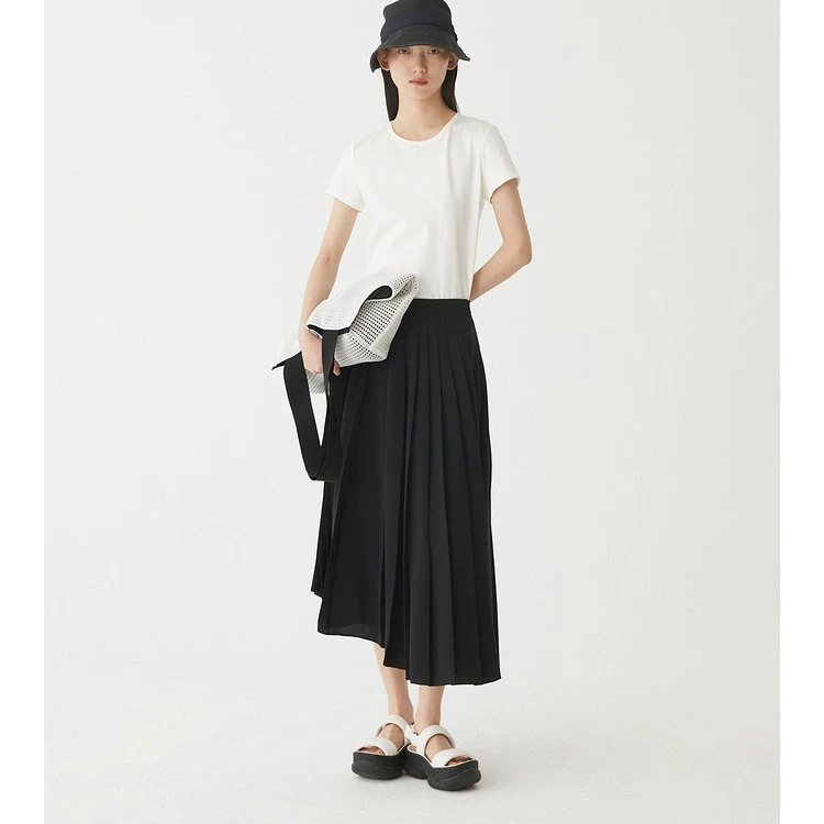【平子精选】AUM噢姆女装百褶裙黑色半裙通勤宽松高腰M1CX22642