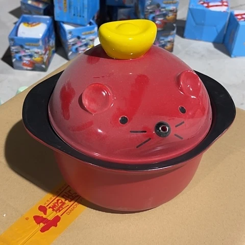 微瑕，明火，口径约19高9带盖，1.5L