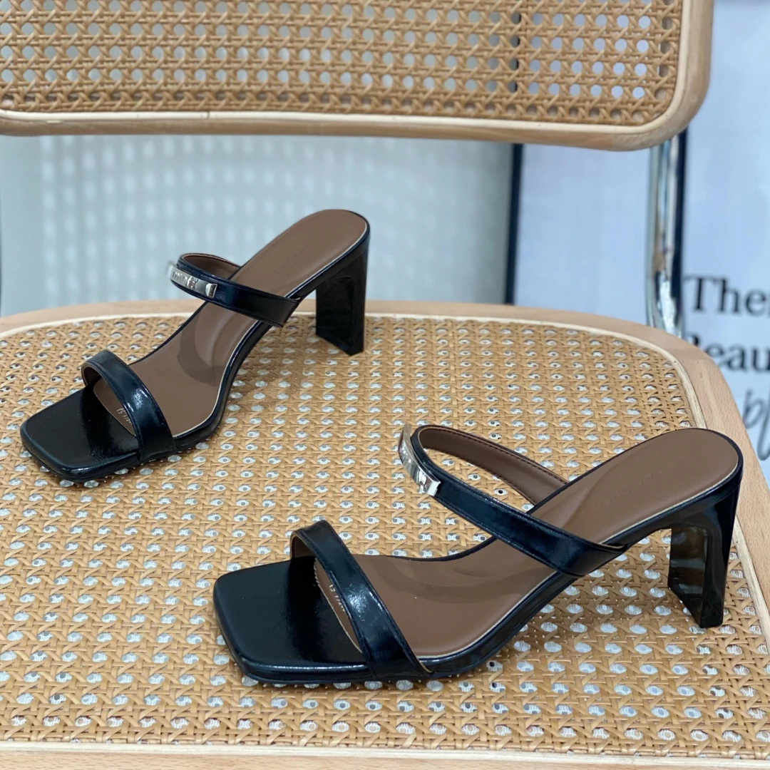 7cm小个子粗跟一字拖女夏外穿2025新款仙女风法式方头露趾凉拖鞋