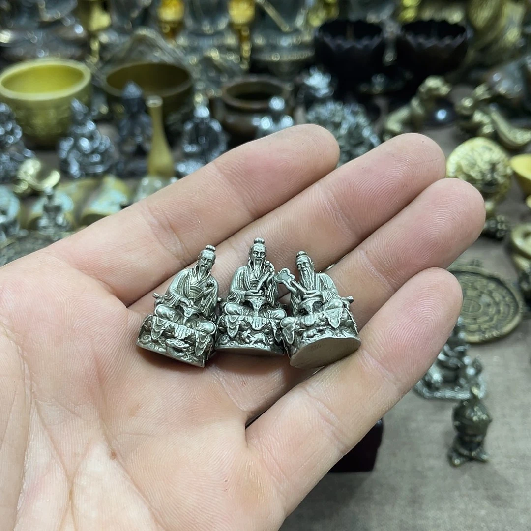 泰****甲黄铜材质精品摆件