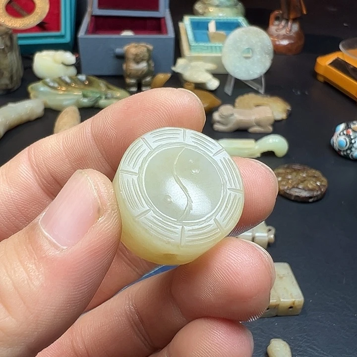小***跑玛瑙/玉髓合金颈饰