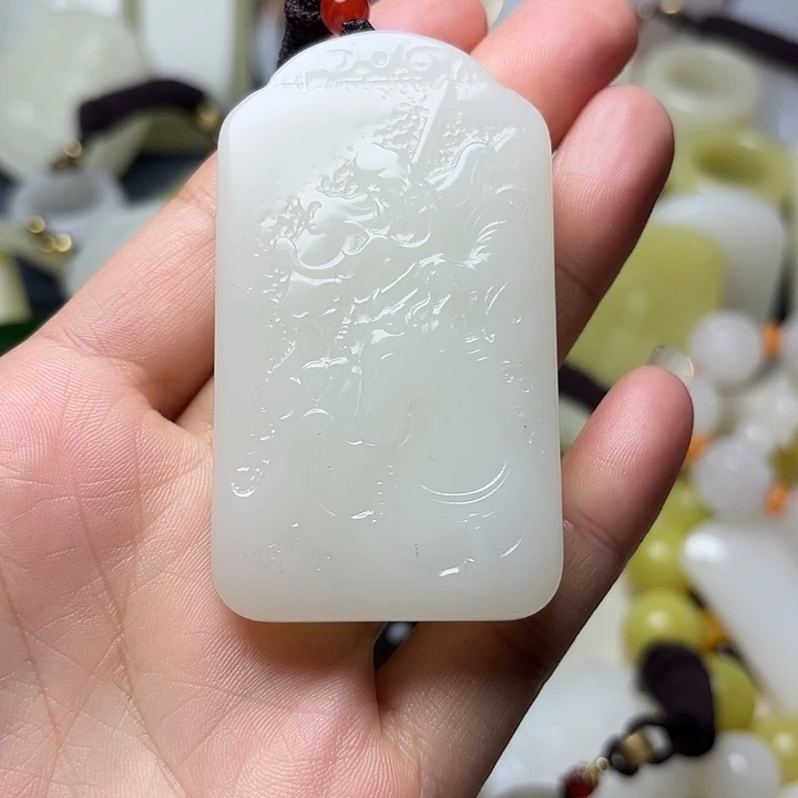 和田玉（糖玉）未镶嵌车挂