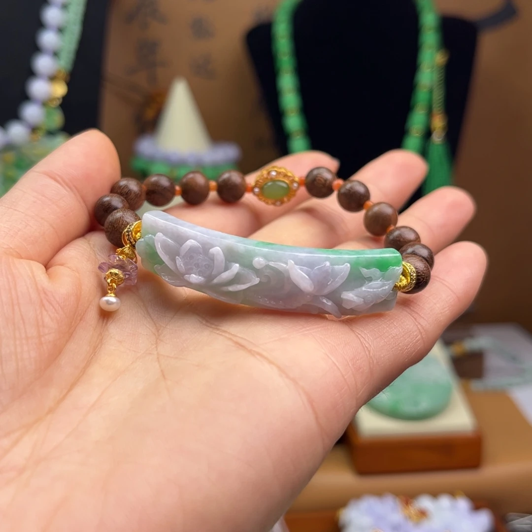 翡翠未镶嵌颈饰天然翡翠