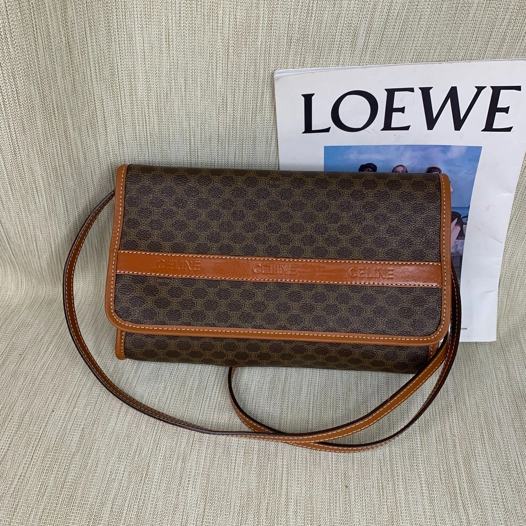 95新 Celine/思琳 老花信封包/FYSY06318026/8026/修复品