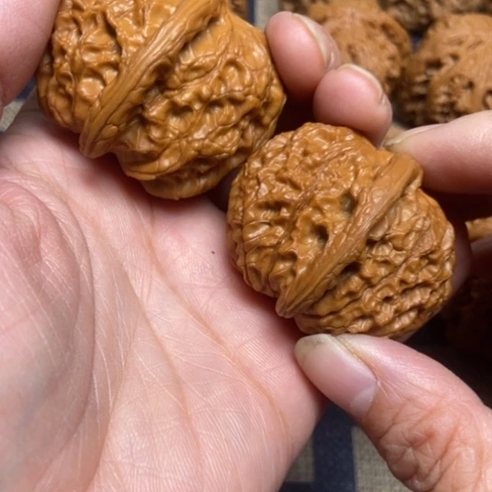 吊坠文玩核桃血麒麟43