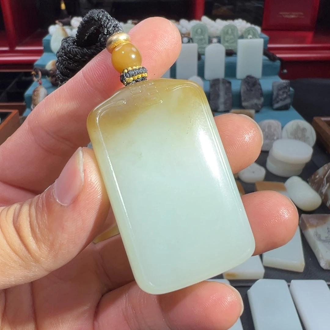 定制和田玉未镶嵌和田玉