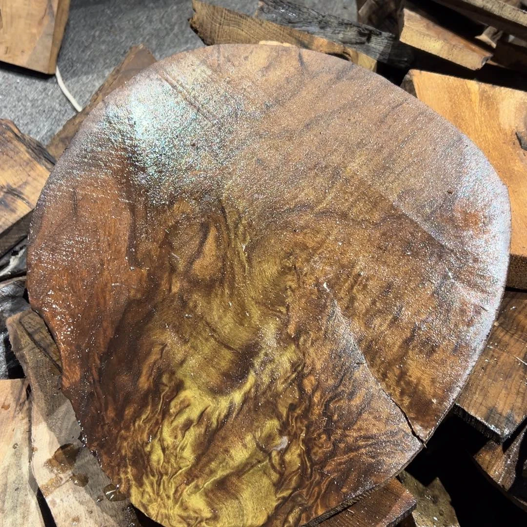 我***旅阴沉木金丝楠阴沉木原材料