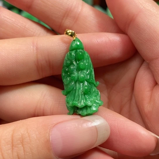 颈饰未镶嵌翡翠吊坠