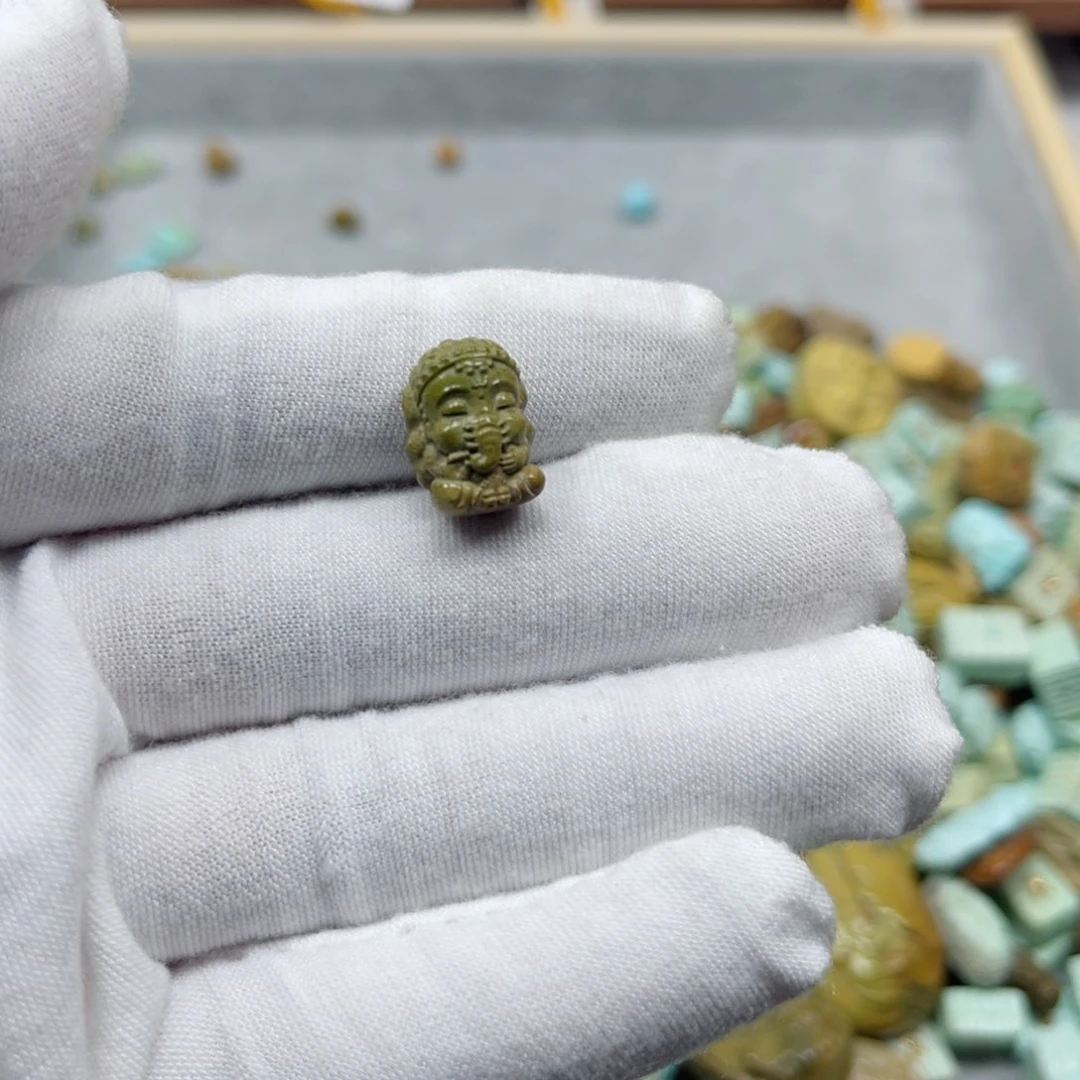 绿松石挂件未镶嵌