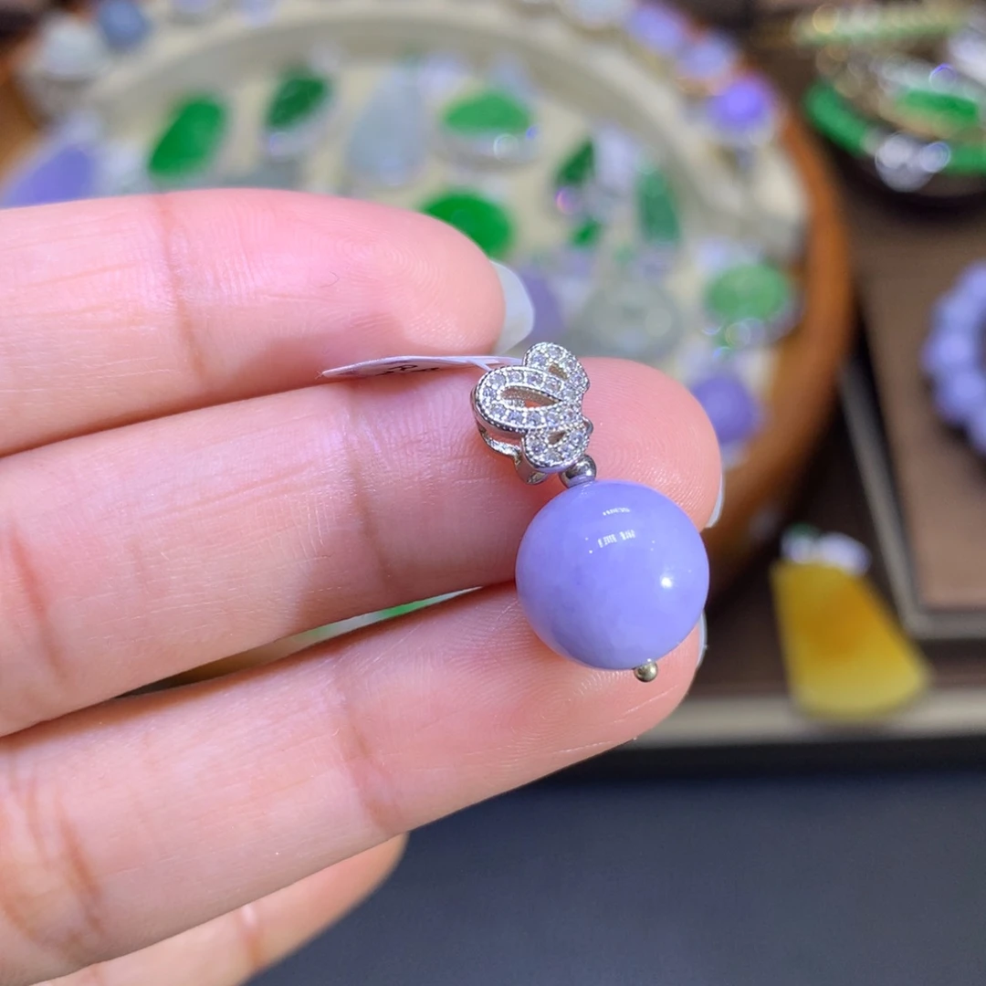 翡翠颈饰银S925镶嵌翡翠