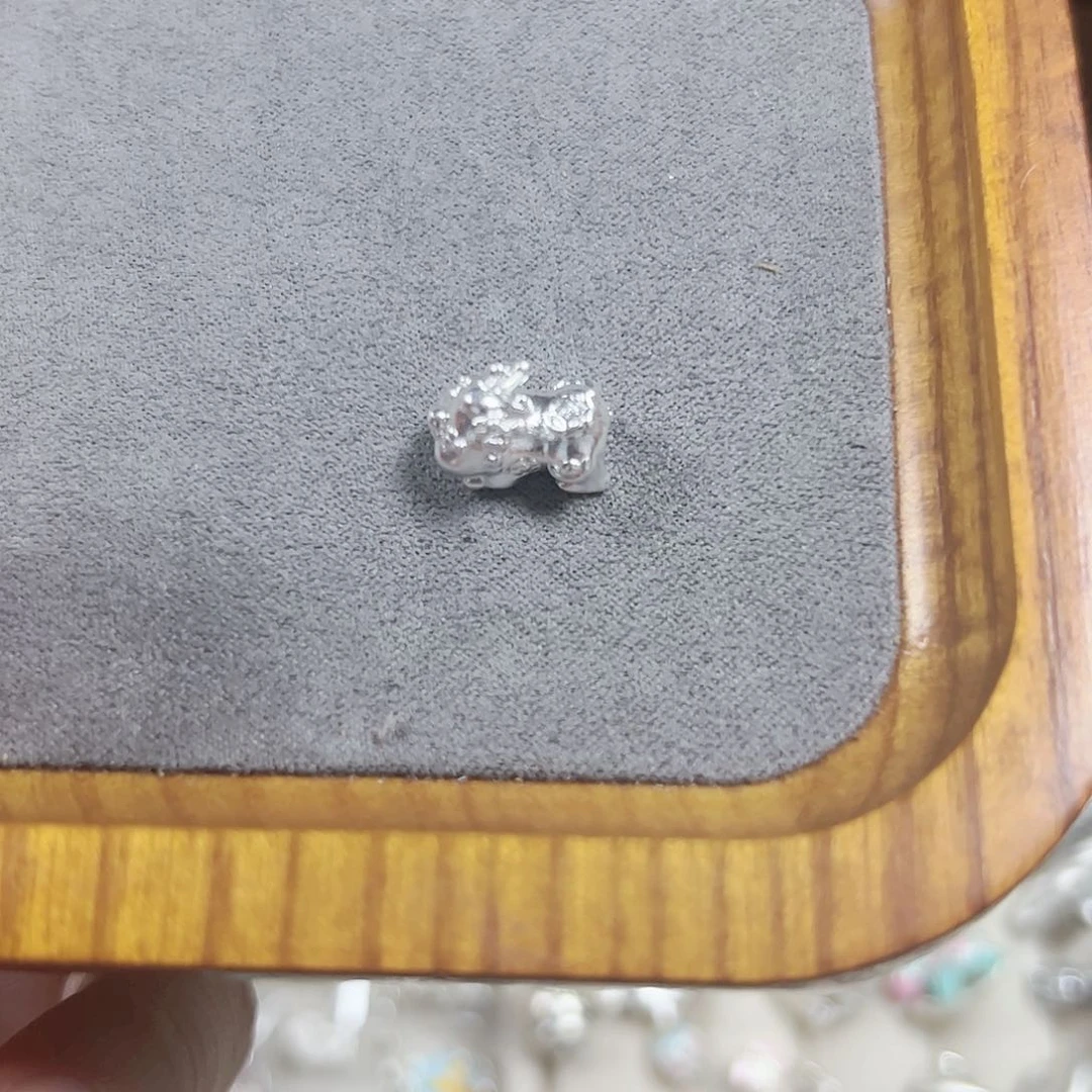 【闪购商品】玻璃足银