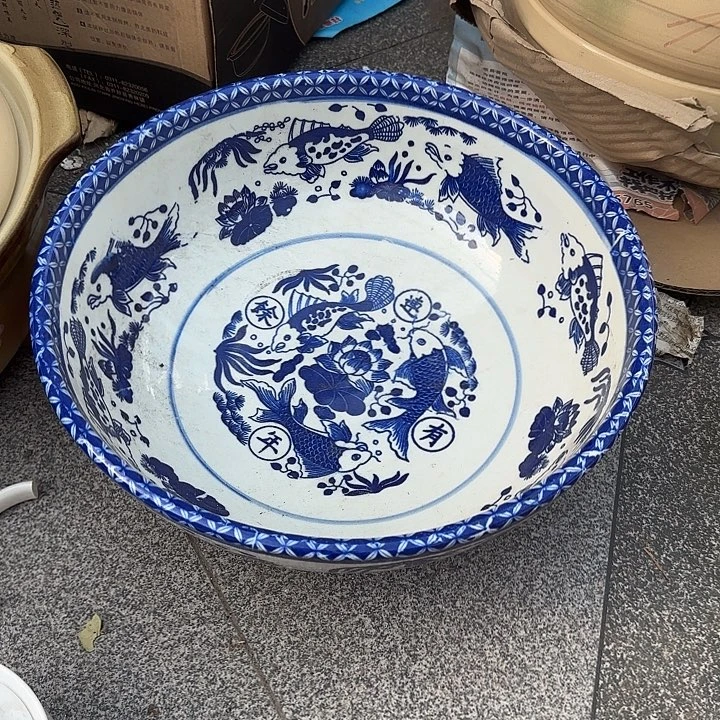 瓷片摆件陶瓷盘子碗啥都有