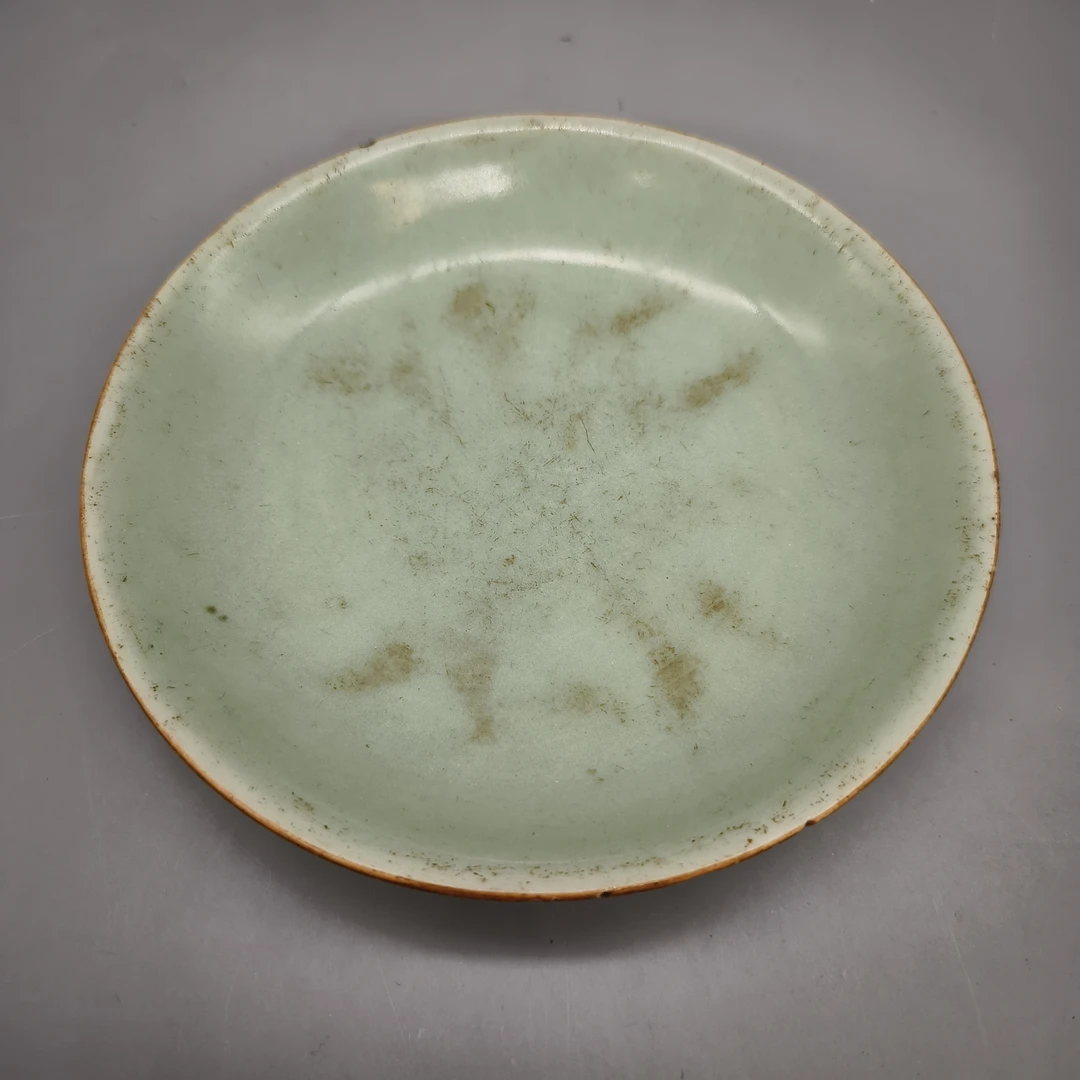 52506006*清中期豆青釉盘/瓷器五/江苏省文物总店/MM