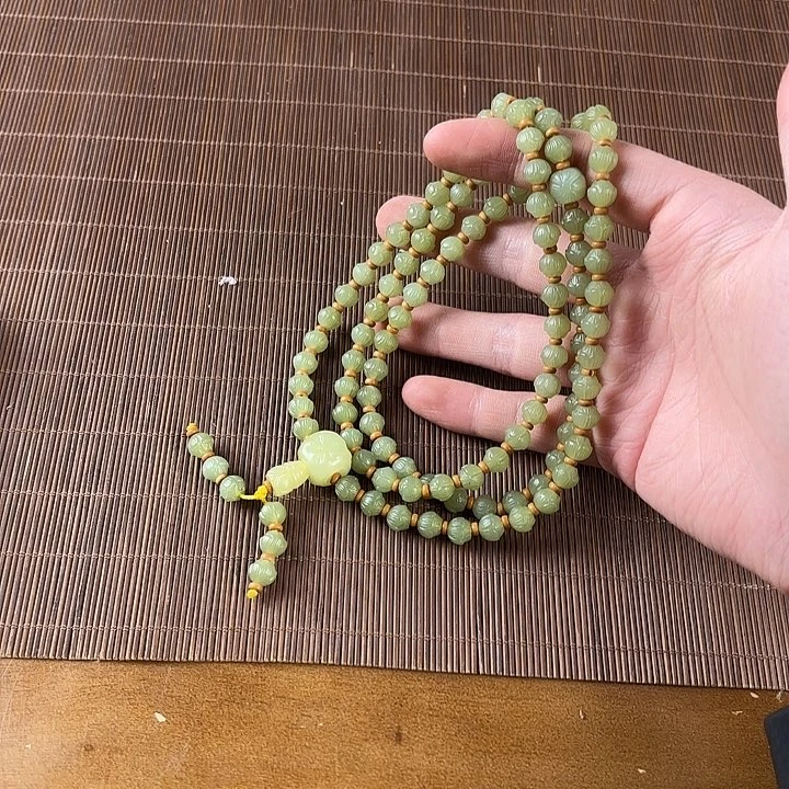 专***！和田玉未镶嵌挂件