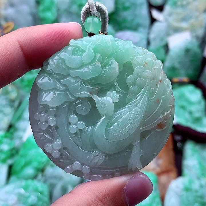 翡翠吊坠(不含链)未镶嵌