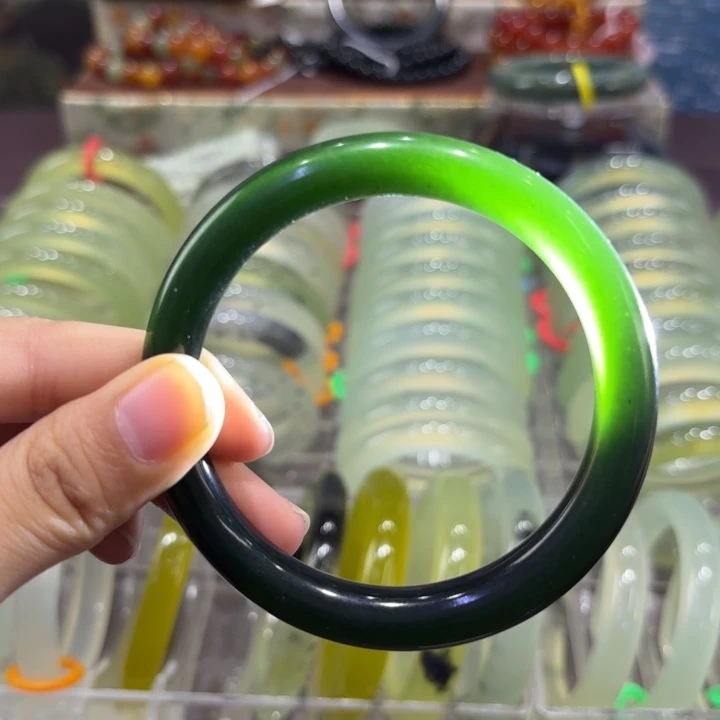 岫玉未镶嵌手镯天然
