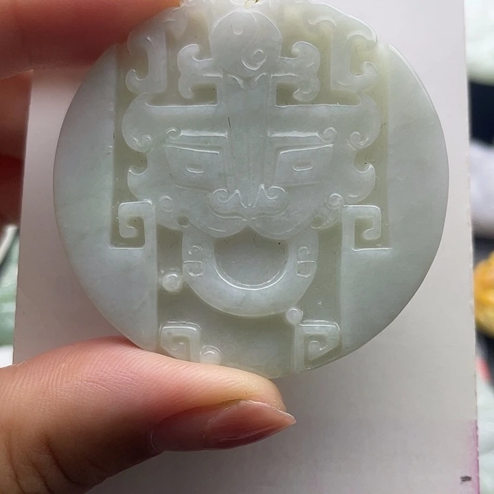翡翠未镶嵌颈饰天然翡翠