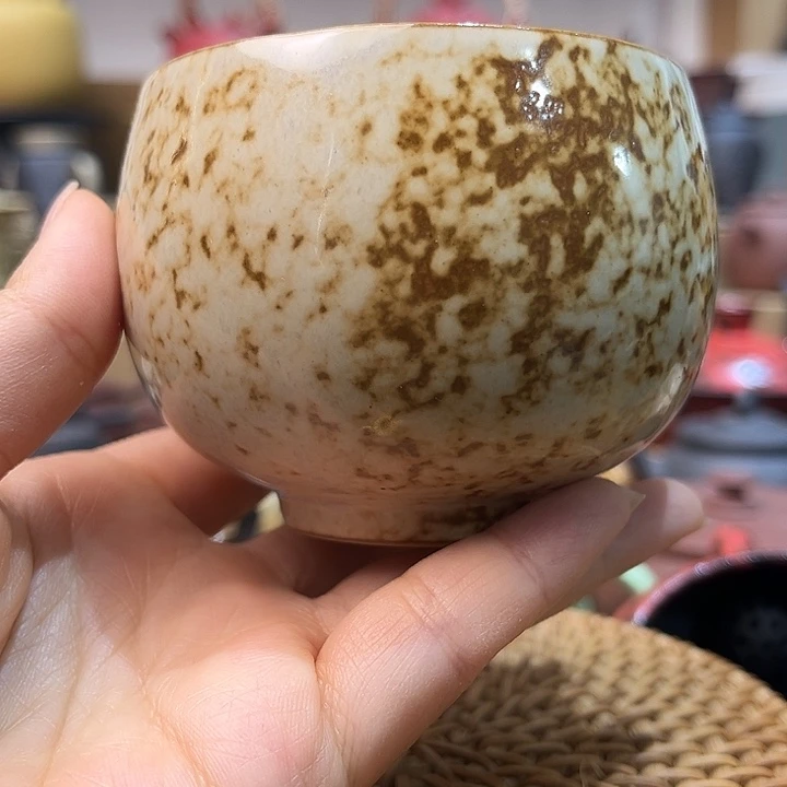 正品店和店子在一次