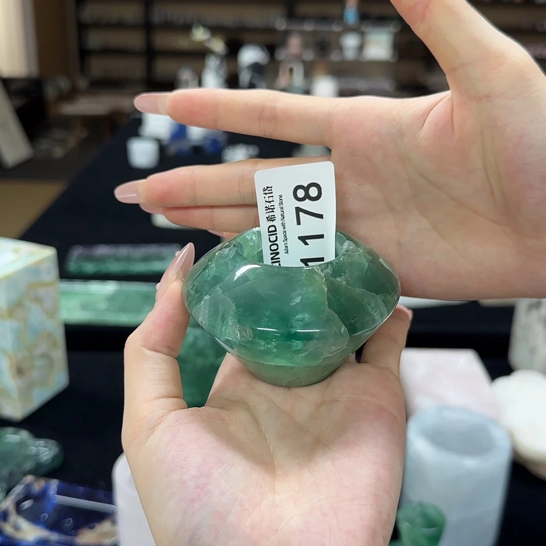 石材1178 绿水晶钻石烛台
